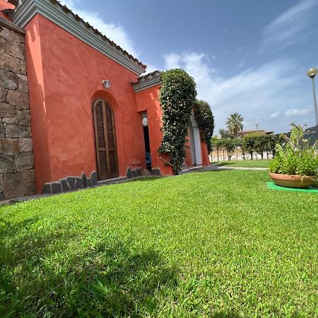 Villa Antonella ซาน เตโอโดโร ภายนอก รูปภาพ